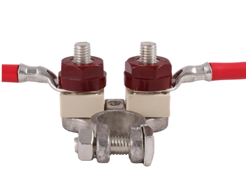 Double Fused Positive Battery Terminal Clamp With Isolation Nuts 2 Double Fused Positive Battery Terminal Clamp With Isolation Nuts - Image 2