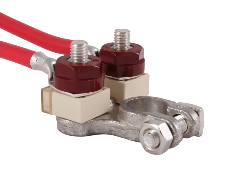 Double Fused Positive Battery Terminal Clamp With Isolation Nuts 3 Double Fused Positive Battery Terminal Clamp With Isolation Nuts - Image 3
